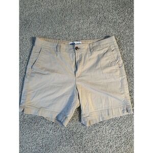 Old Navy Women's High Rise Everyday Shorts Beige Chino Pockets Summer Size 38